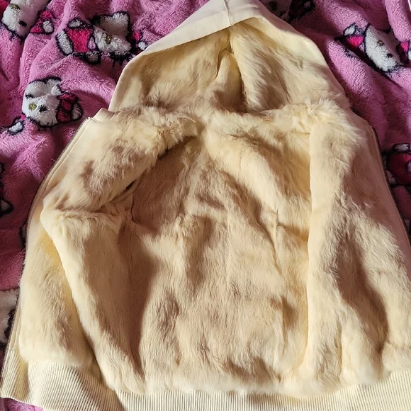 Juicy Couture Cream Zip-Up Hoodie with Real Rabbit Fur Lining - Picture 6 of 8
